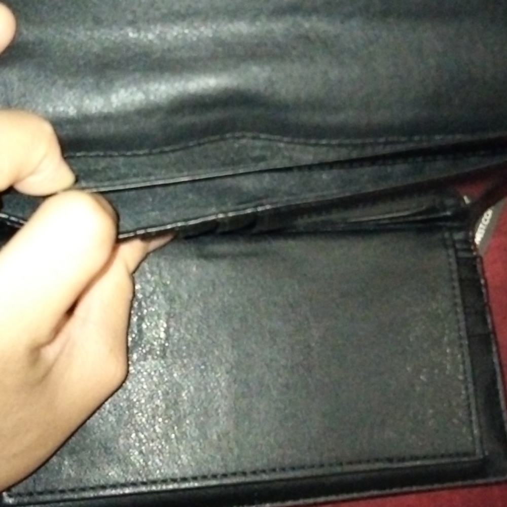 Nine West Wallet - Picture 7 of 12